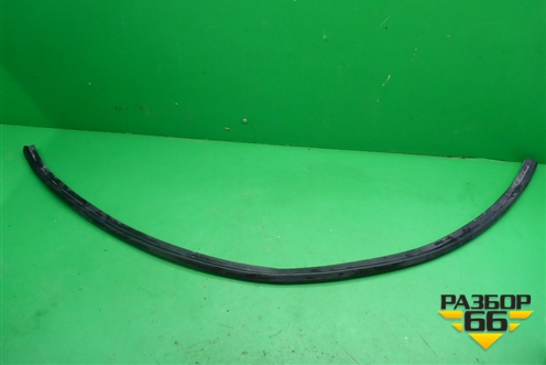 Уплотнитель капота (на решётку стеклоочистителя) для Chevrolet Cruze c 2009-2015г (Круз)