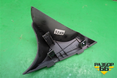 Накладка на торпедо (96888105) для Chevrolet Cruze c 2009-2015г (Круз)