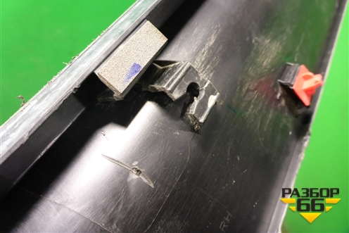 Накладка двери передней правой (87724M0000) для Hyundai Creta с 2016-2021г (Крета)