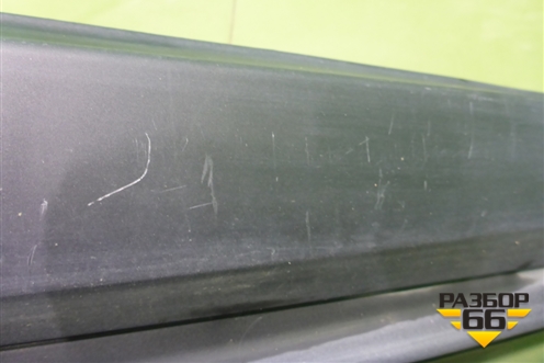 Накладка двери задней правой (7507548140) для Lexus RX 350 c 2015г (РХ)