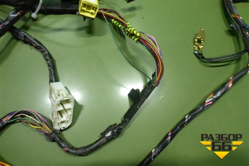 Проводка салонная под торпедо (GR1A67SH0) для Mazda Mazda 6 (GG) с 2002-2007г