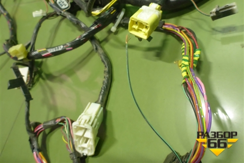 Проводка салонная под торпедо (GR1A67SH0) для Mazda Mazda 6 (GG) с 2002-2007г