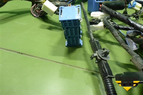 Проводка салонная под торпедо (GR1A67SH0) для Mazda Mazda 6 (GG) с 2002-2007г