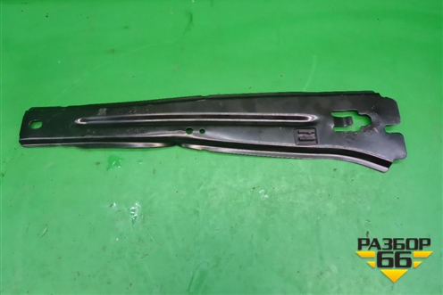 Кронштейн пола задний правый (1646122631) для Mercedes Benz ML-Klass W164 c 2005-2011г (МЛ)