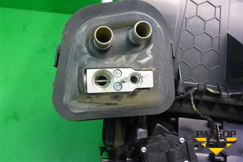 Корпус отопителя (A2518301360) для Mercedes Benz ML-Klass W164 c 2005-2011г (МЛ)