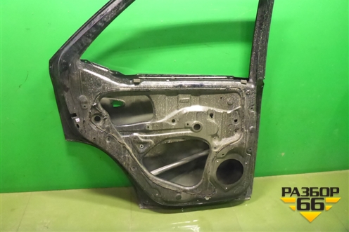 Дверь задняя левая (67004KK030) для Toyota Fortuner с 2016г (Фортунер)