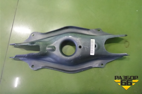 Рычаг задний нижний под пружину (A2053522000) для Mercedes Benz C-Klass W205 с 2014г (Ц)