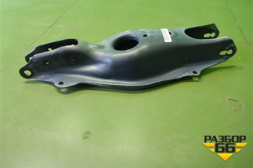 Рычаг задний нижний под пружину (A2053522000) для Mercedes Benz C-Klass W205 с 2014г (Ц)