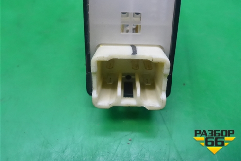 Кнопка стеклоподъёмника (621W04270) для Daewoo Matiz с 1998-2015г (Матиз)