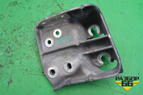 Кронштейн опоры двигателя правый для Subaru Legacy Outback (B14) с 2009-2014г (Легаси Аутбек)