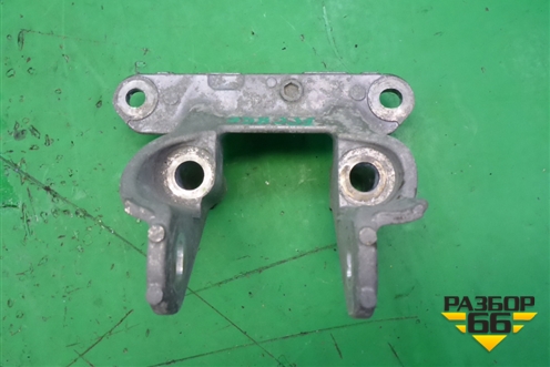 Кронштейн опоры двигателя передний для Subaru Legacy Outback (B14) с 2009-2014г (Легаси Аутбек)