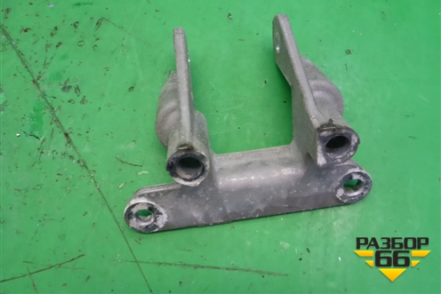 Кронштейн опоры двигателя передний для Subaru Legacy Outback (B14) с 2009-2014г (Легаси Аутбек)