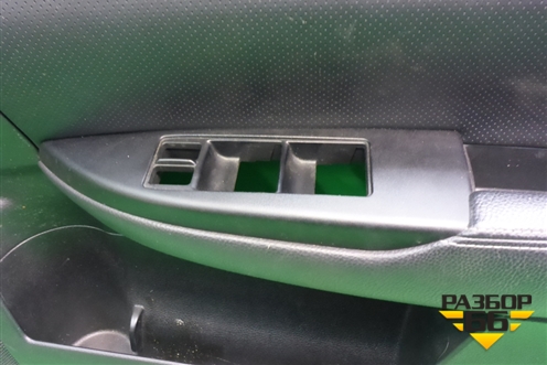 Обшивка двери передней правой под электрику (правый руль) (S73508380) для Subaru Legacy Outback (B14) с 2009-2014г (Легаси Аутбек)