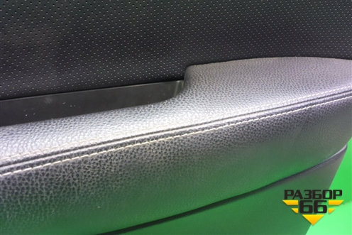 Обшивка двери передней правой под электрику (правый руль) (S73508380) для Subaru Legacy Outback (B14) с 2009-2014г (Легаси Аутбек)