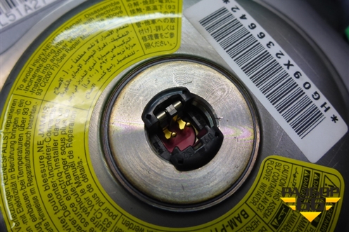 Подушка безопасности в рулевое колесо для Subaru Legacy Outback (B14) с 2009-2014г (Легаси Аутбек)