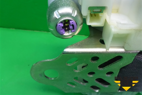 Ремень безопасности передний правый с пиропатроном для Subaru Legacy Outback (B14) с 2009-2014г (Легаси Аутбек)