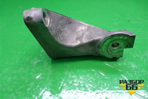 Кронштейн двигателя правый для Subaru Legacy Outback (B14) с 2009-2014г (Легаси Аутбек)