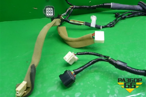 Проводка двери передней левой (правый руль) (81821AJ050) для Subaru Legacy Outback (B14) с 2009-2014г (Легаси Аутбек)