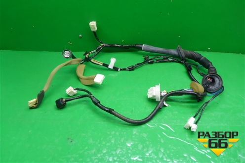 Проводка двери передней левой (правый руль) (81821AJ050) для Subaru Legacy Outback (B14) с 2009-2014г (Легаси Аутбек)