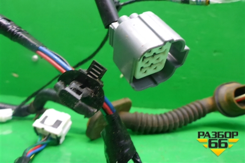 Проводка двери задней левой (81823AJ000) для Subaru Legacy Outback (B14) с 2009-2014г (Легаси Аутбек)