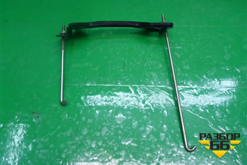 Кронштейн аккумулятора прижимная планка для Subaru Legacy Outback (B14) с 2009-2014г (Легаси Аутбек)