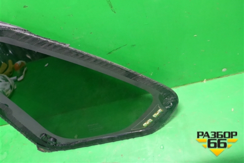 Стекло глухое правое (627100R120) для Toyota Rav-4 с 2018г (Рав 4)