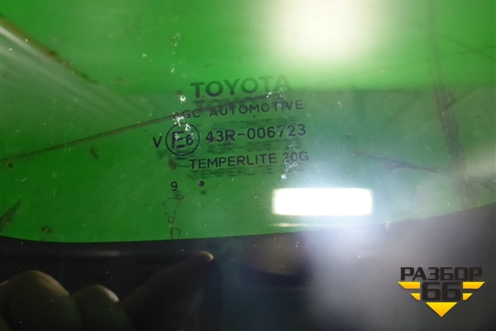 Стекло глухое правое (627100R120) для Toyota Rav-4 с 2018г (Рав 4)