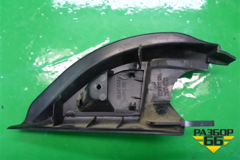 Накладка двери передней правой уголок (MR441632) для Mitsubishi Lancer-9  с 2003-2008г (Лансер)