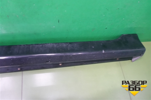 Накладка на порог наружная левая (седан) (MR520353) для Mitsubishi Lancer-9  с 2003-2008г (Лансер)