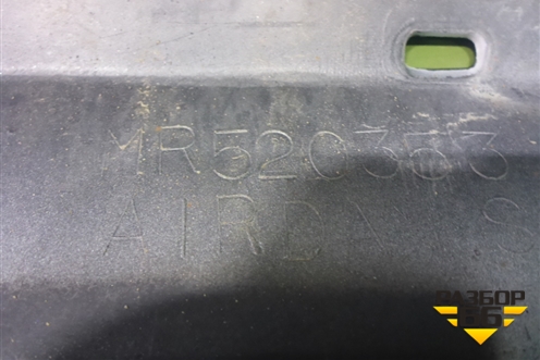 Накладка на порог наружная левая (седан) (MR520353) для Mitsubishi Lancer-9  с 2003-2008г (Лансер)