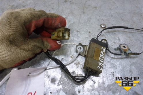 Антенна электрическая для Toyota Camry V50 с 2011-2018г (Камри)