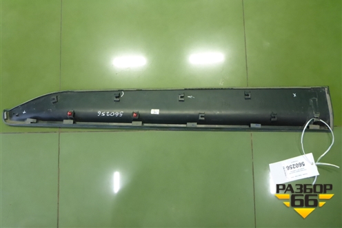 Накладка двери передней правой (87724M0000) для Hyundai Creta с 2016-2021г (Крета)