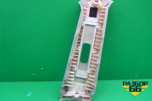 Обшивка стойки центральная верхняя левая (76914CG000) для Infiniti Infiniti FX35/45 (S50)  с 2002-2009г (ФХ)