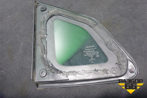 Стекло глухое правое (833124EA1A) для Nissan Qashqai (J11E) с 2013г (Кашкай)