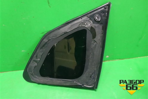Стекло глухое левое (833134EA0A) для Nissan Qashqai (J11E) с 2013г (Кашкай)