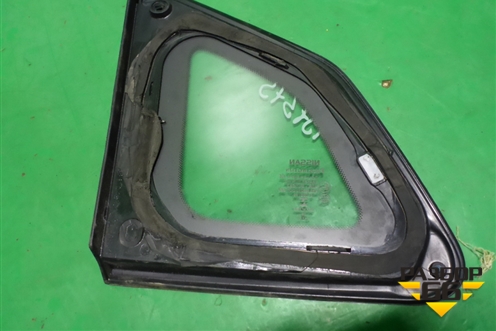 Стекло глухое правое (833124EA0A) для Nissan Qashqai (J11E) с 2013г (Кашкай)