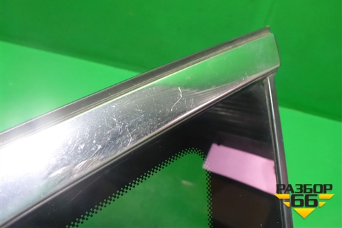 Стекло глухое правое (833124EA0A) для Nissan Qashqai (J11E) с 2013г (Кашкай)