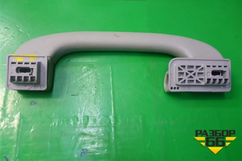 Ручка внутренняя потолочная задняя правая (6977696) для BMW X5 E70 с 2007-2013г (Х5 Е70)