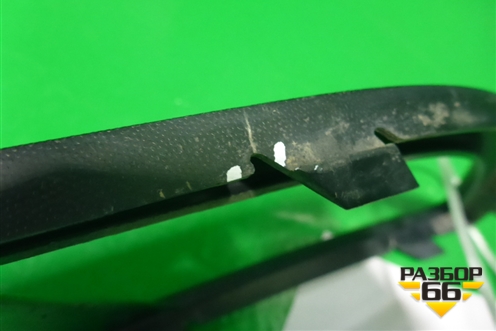 Накладка ПТФ правая (после 2014г) (5C6853666E) для Volkswagen Jetta с 2010-2019г (Джетта)