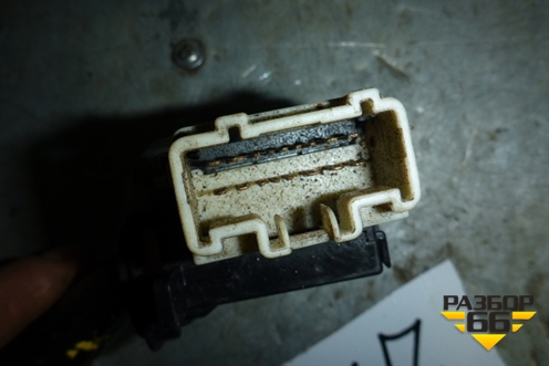 Переключатель поворотов (правый руль) для Toyota Land Cruiser Prado(90) с 1996-2002г (Ленд Крузер Прадо)