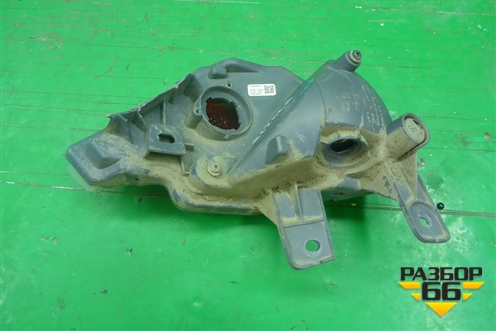 Фонарь в задний бампер левый (после 2015г) (8149042060) для Toyota Rav-4 с 2012-2019г (Рав 4)