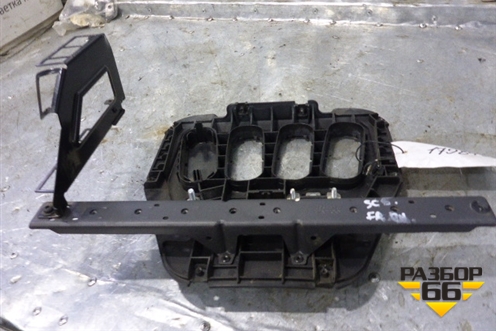 Кронштейн проводки  (под торпедо) (1804185) для Scania 5 R Series с 2004-2016г