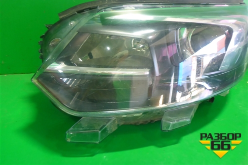 Фара левая (ксенон с блоком) (9832837680) для Opel  Zafira Life с 2019г (Зафира Лайф)