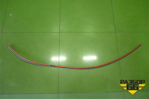 Молдинг лобового стекла нижний (новый) (31371199) для Volvo XC90 с 2015г (ХС90)