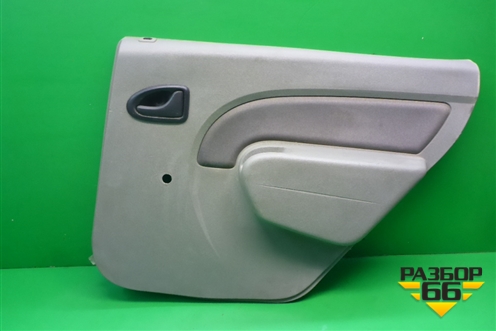 Обшивка двери задней правой под механику (до 2009г) (8200295616) для Renault Logan с 2004-2015г (Логан)