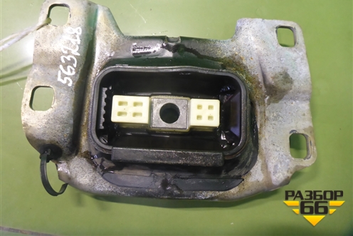 Опора КПП левая для Ford Focus 3 с 2011г (Фокус)