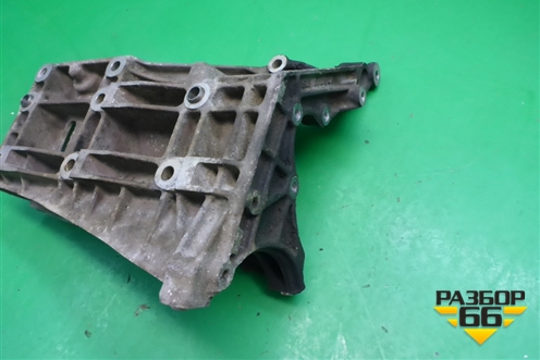 Кронштейн компрессора кондиционера (4.5л M48) (9481022135R) для Porsche Cayenne с 2003-2010г (Каен)