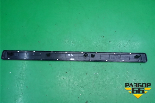 Накладка порога внутренняя правая (в проём) (769B01AA0A) для Nissan Murano (Z51) с 2007-2015г (Мурано)