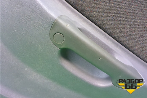 Обшивка двери задней правой под электрику для Hyundai Aсcent с 2000г (Акцент)