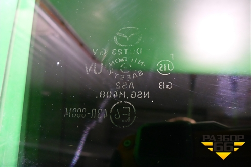 Стекло двери задней правой для Mazda CX 7 с 2006-2012г (СХ7)